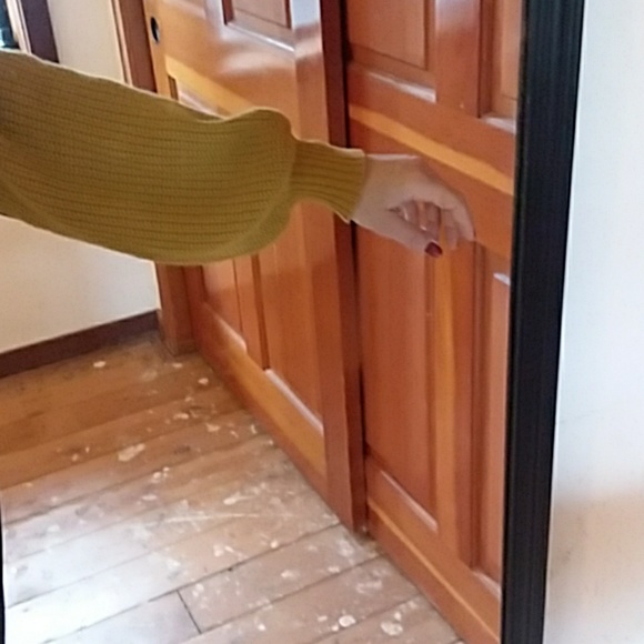 Yellow mustard sweater - Picture 4 of 5